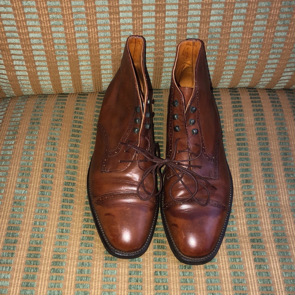 EUC Men’s Cole Han Leather Boots!